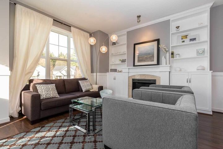 Property Photo:  3355 Devonshire Avenue  BC V3E 3H2 