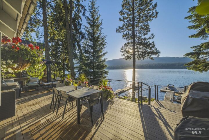 Property Photo: 2077 Turkey Ln ID 83638