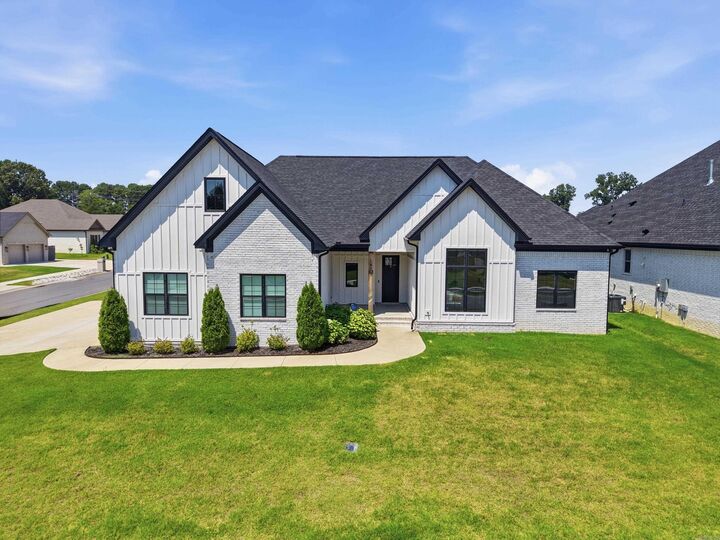 Property Photo:  1475 Ronnie Weaver Drive  AR 72034 