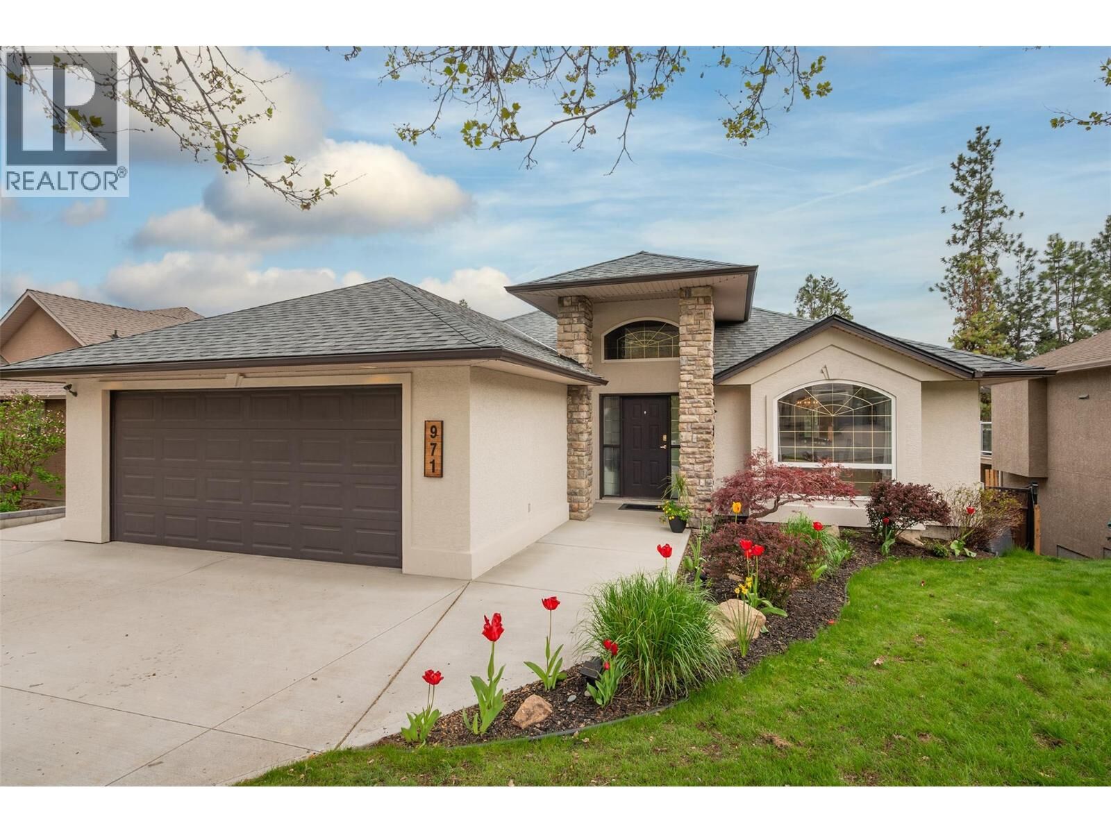 Property Photo: 971 Westview Way BC V1Z 3Y9