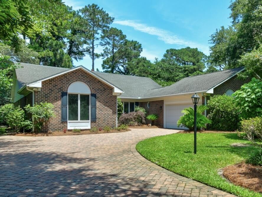 Property Photo:  466 Country Club Dr.  SC 29585 