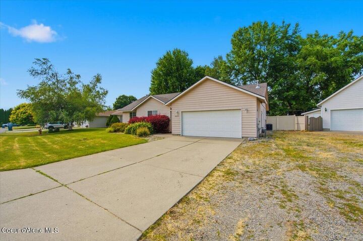 Property Photo:  8479 N Summerfield Loop  ID 83835 