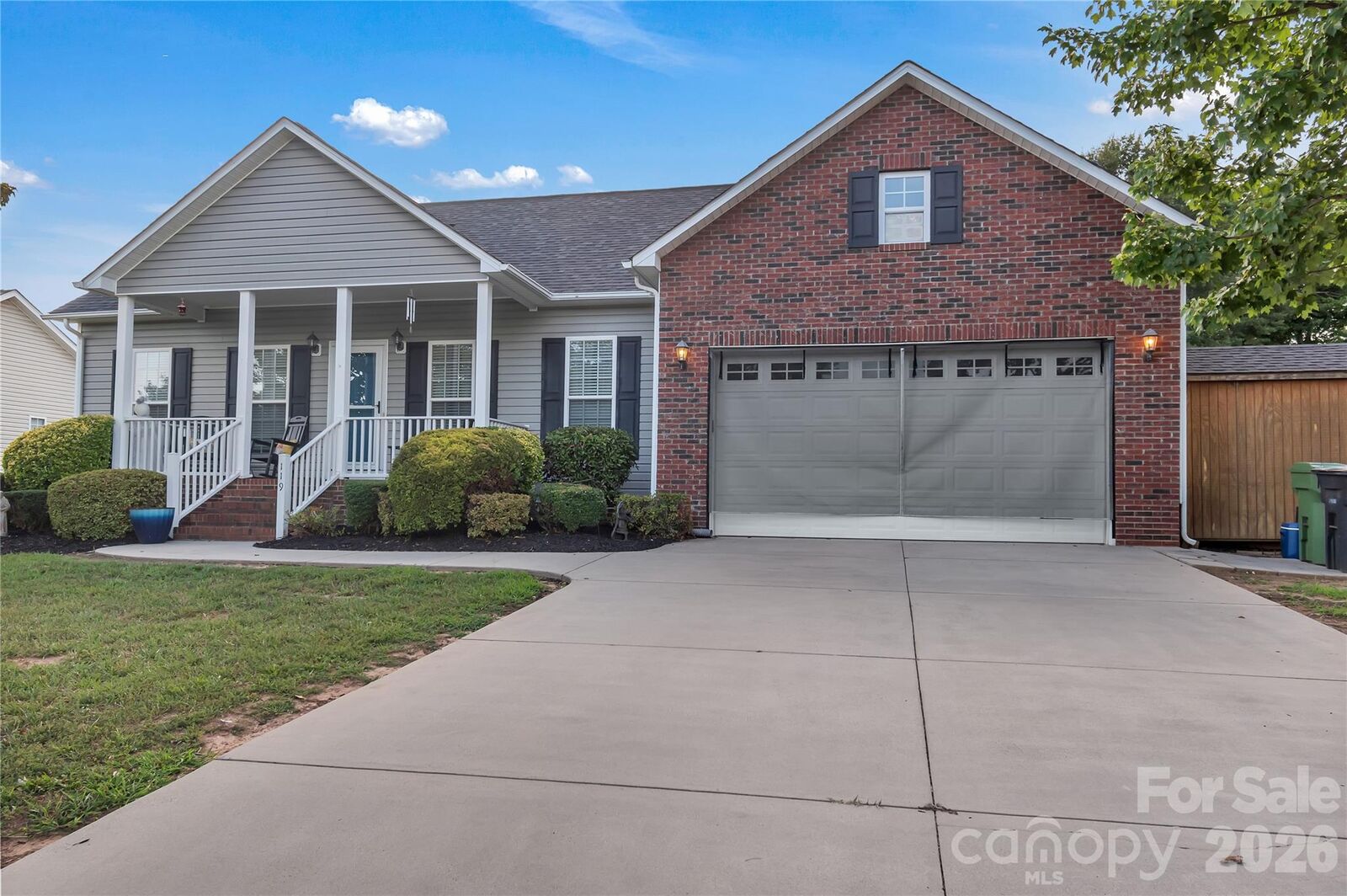 Property Photo:  119 Brookview Drive  NC 28152 