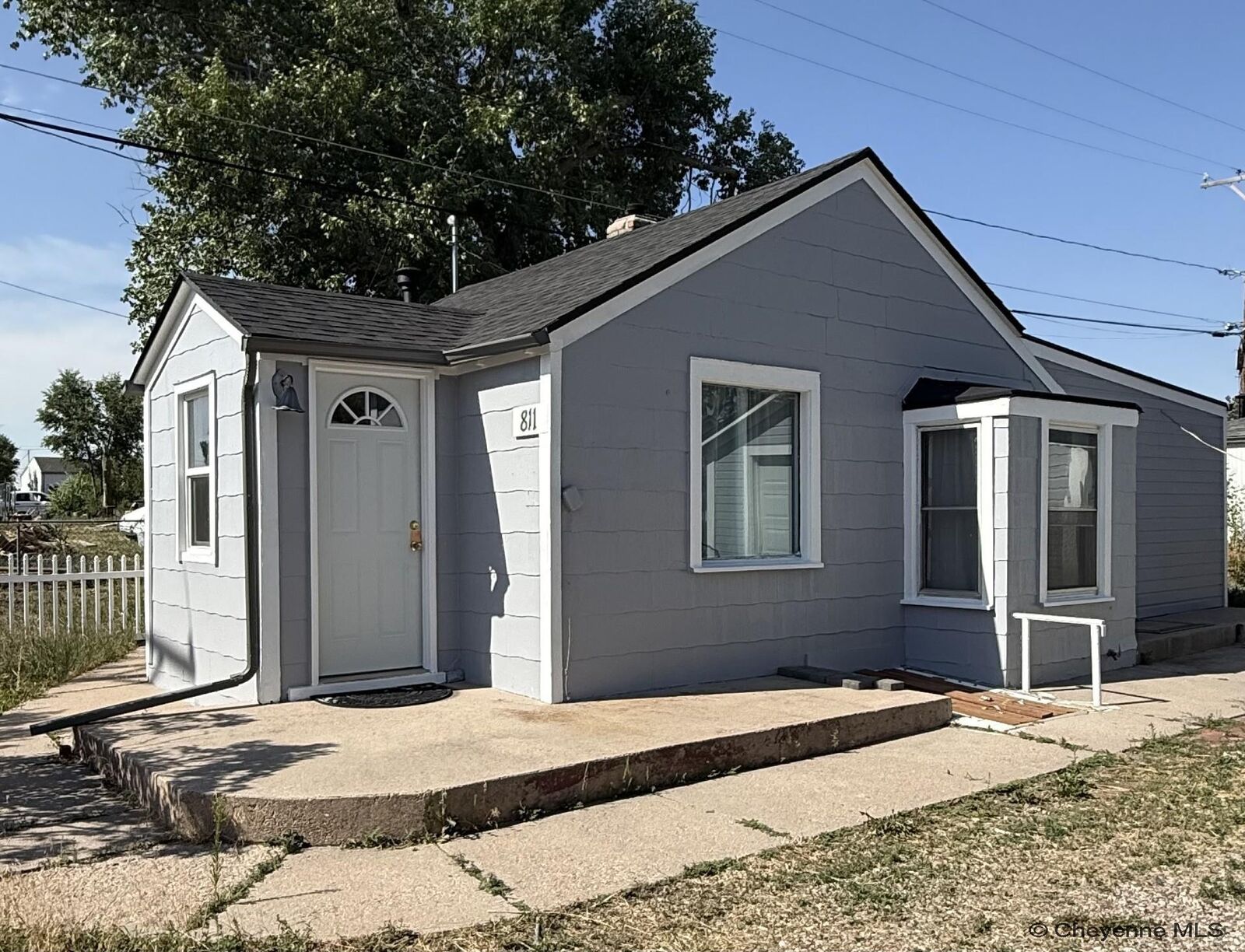 Property Photo:  811 Morrie Ave  WY 82007 