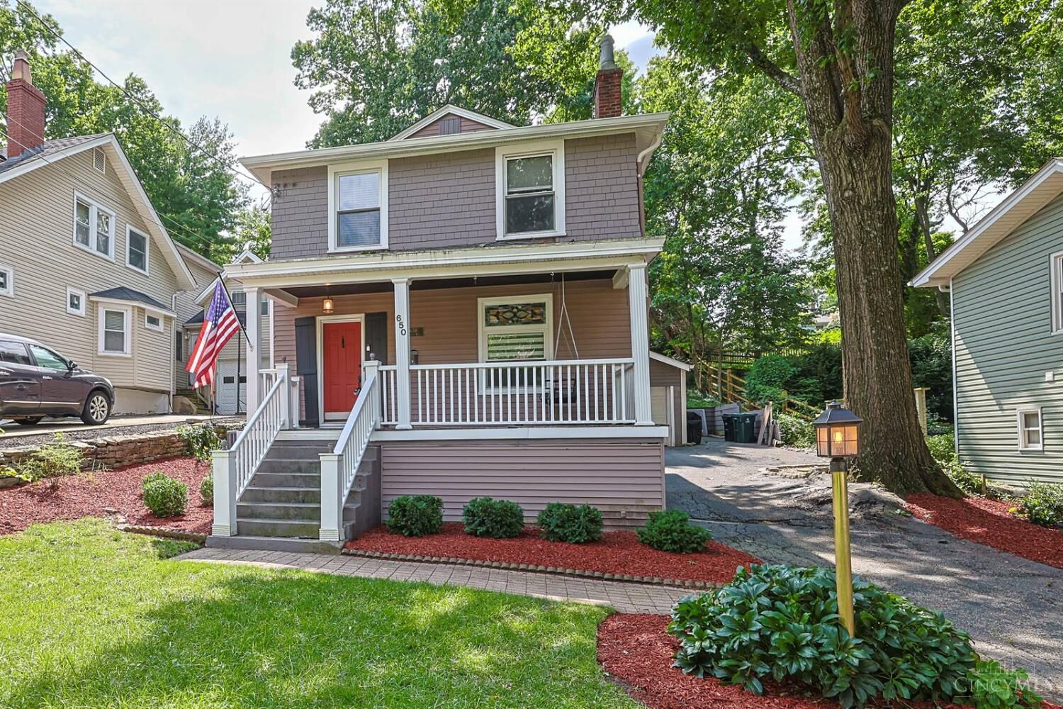 Property Photo:  650 Rushton Road  OH 45226 