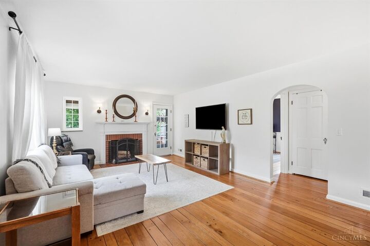 Property Photo:  3201 Grischy Lane  OH 45208 