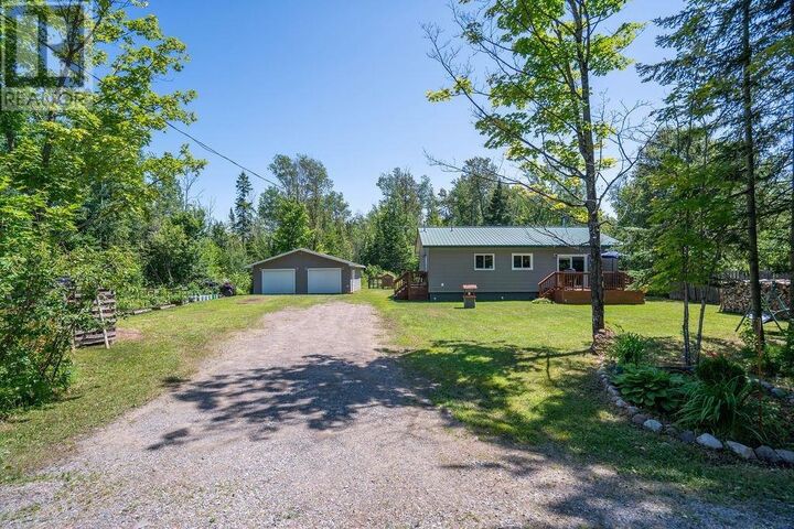 Property Photo: 38 Humphrey Cir ON P0S 1E0