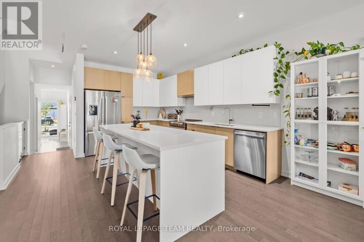 Property Photo:  978 Acoustic Way  ON K4M 0R1 