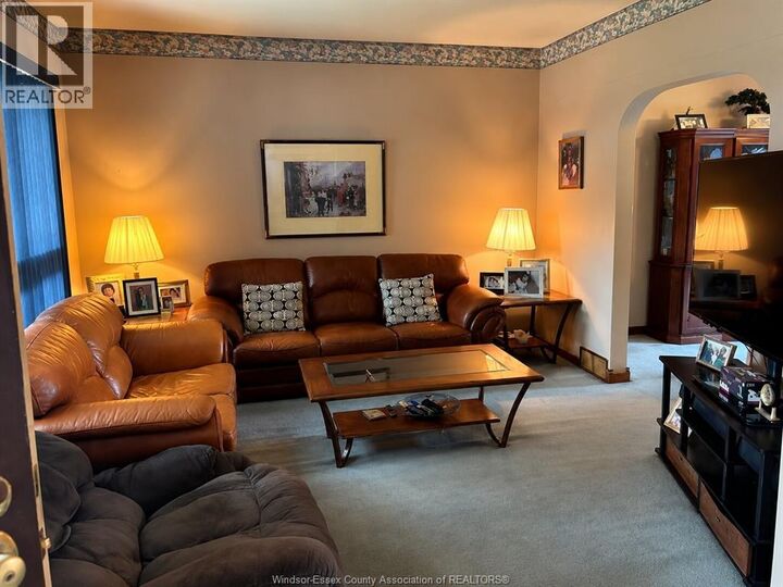 Property Photo:  781 Pierre  ON N9A 2K4 