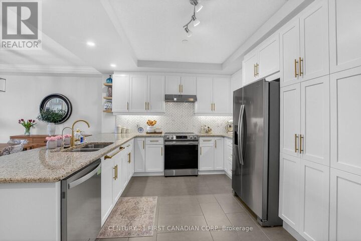 Property Photo: 260 Villagewalk Boulevard 208 ON N6G 0W6