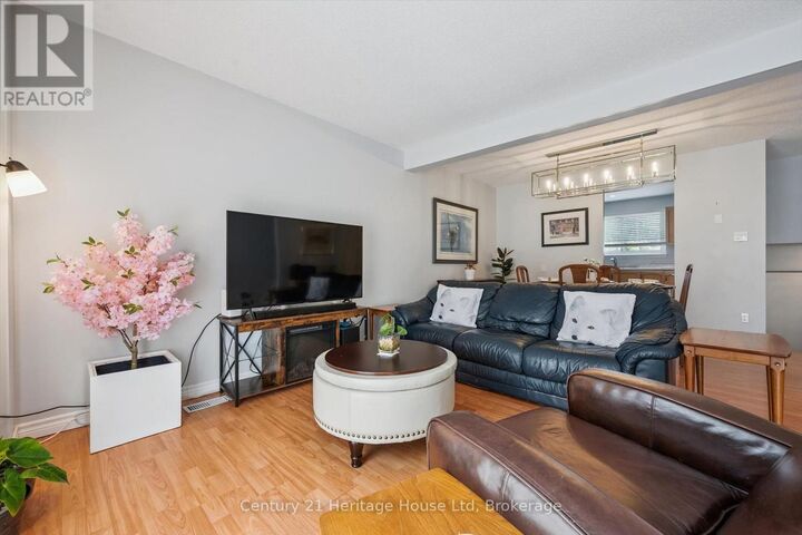 Property Photo:  15 Parkway North  ON N1H 3T4 