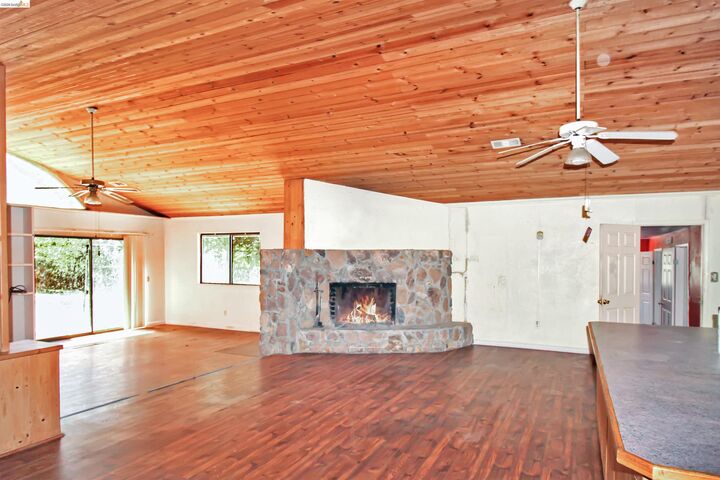 Property Photo: 12383 Yankee Hill Rd CA 95310