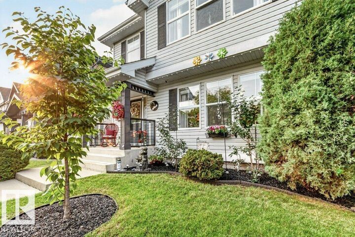 Property Photo:  5322 Terwillegar Boulevard NW  AB T6R 3H8 