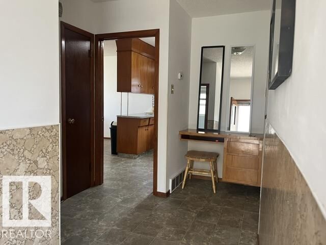 Property Photo: 5213 50 Avenue AB T9C 1M5