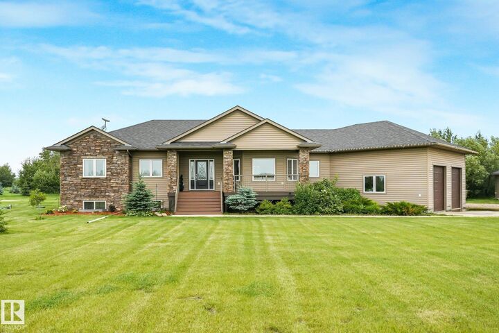 14224 Twp 524 — photo 1