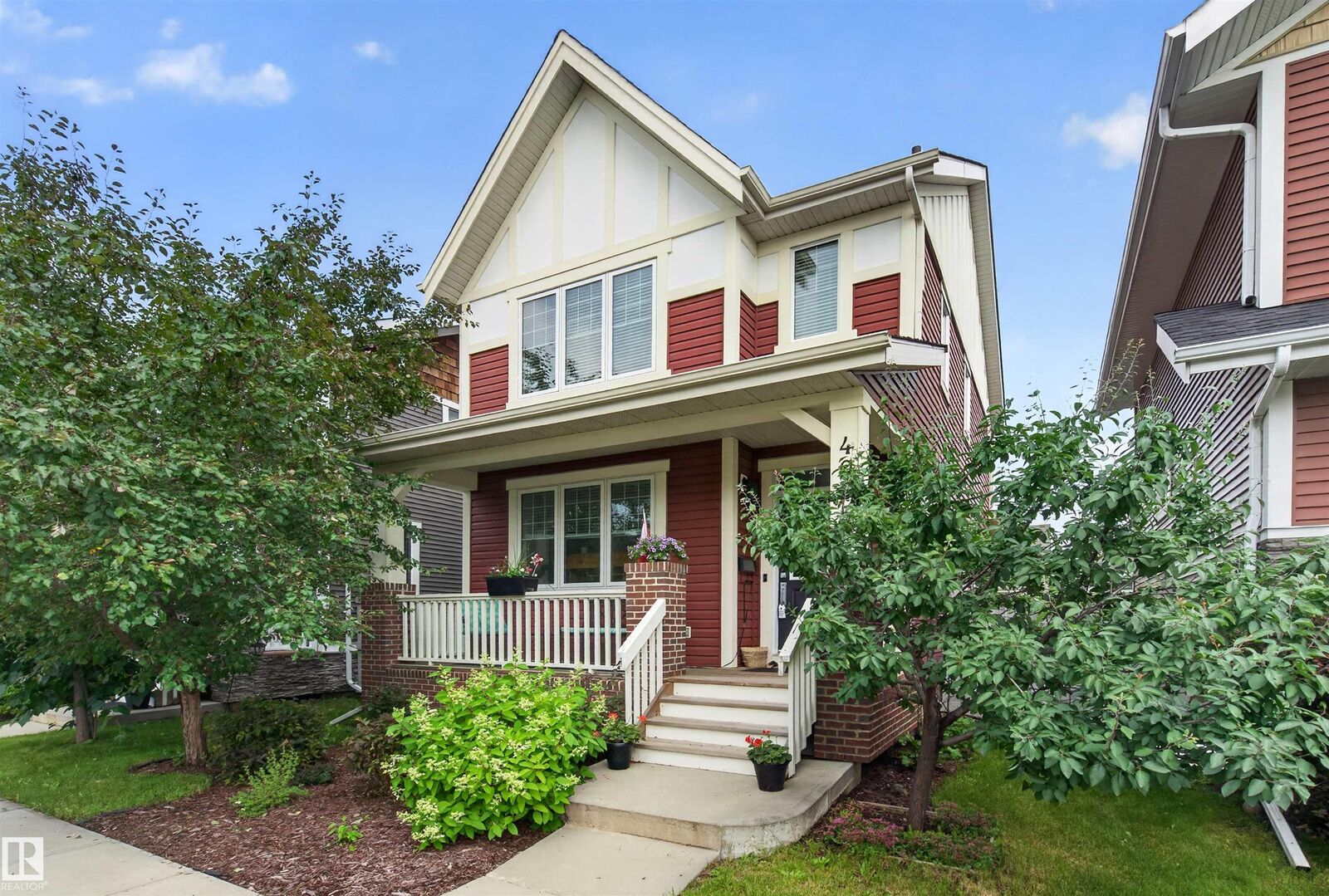 Property Photo: 4065 Morrison Way NW AB T5E 6S3