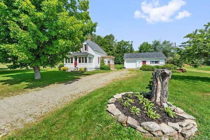 Property Photo:  5636 King Street  NB E4H 4A9 