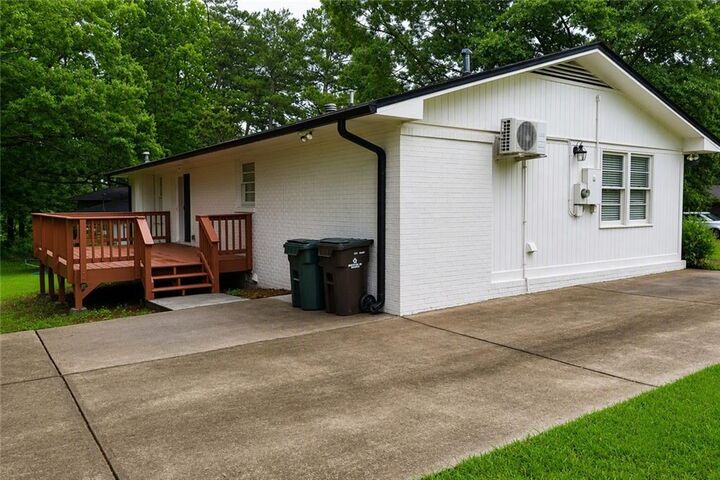 Property Photo: 1870 Big Shanty Drive NW GA 30144