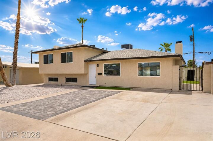 Property Photo:  6225 Arlington Avenue  NV 89107 