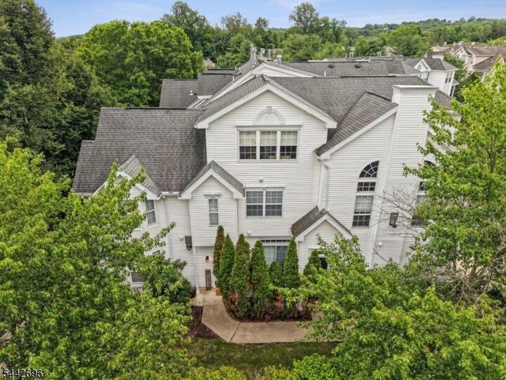 Property Photo:  35 Hancock Dr  NJ 07960 