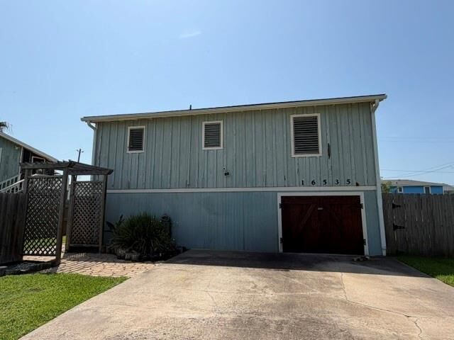 Property Photo: 16535 Jamaica Inn Road TX 77554