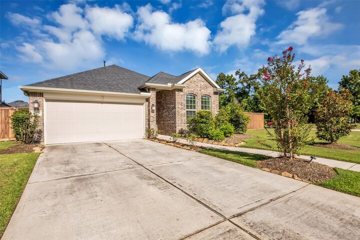 Property Photo:  16838 Ellicott Rock Drive  TX 77346 