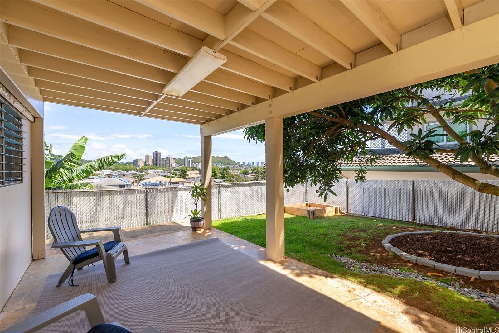 Property Photo:  2145 Malino Place  HI 96817 