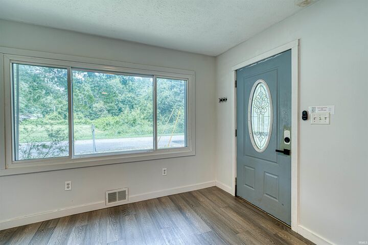 Property Photo: 1434 Huber Avenue IN 47710