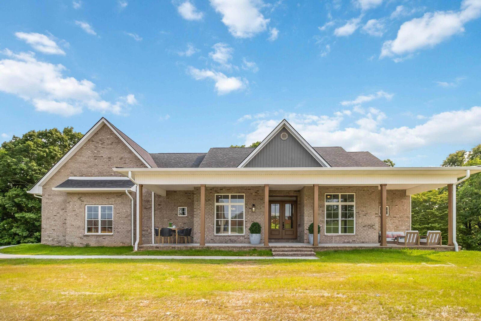 Property Photo: 370 Splendor View Drive KY 42503
