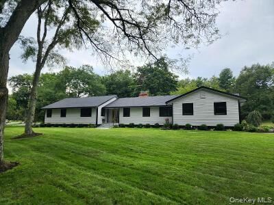 Property Photo:  19 Michaels Lane  NY 11545 