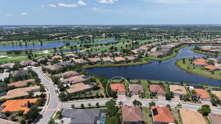 Property Photo:  7005 Whittlebury Trail  FL 34202 