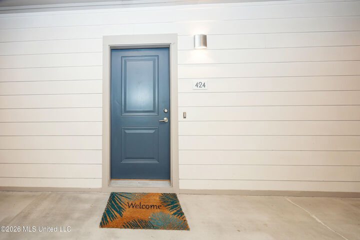Property Photo: 2501 Bienville Boulevard MS 39564
