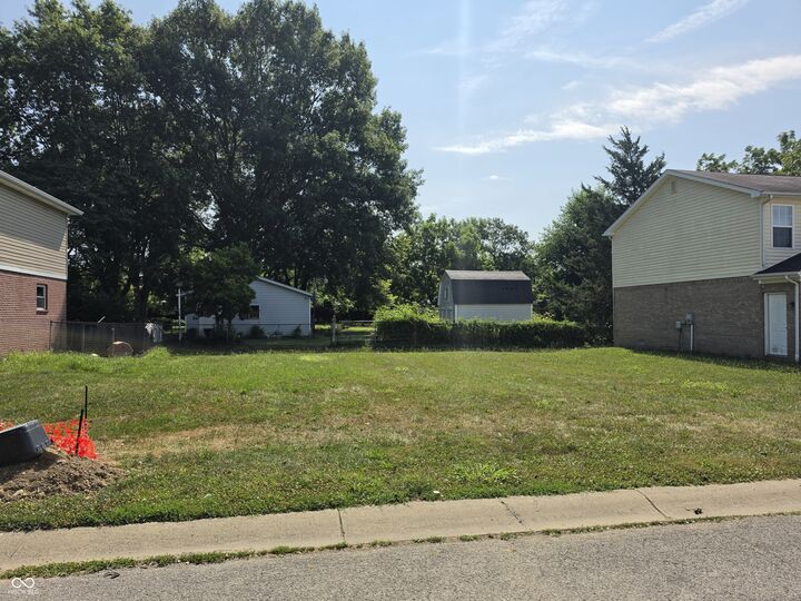 Property Photo:  1229 Glenhall Circle  IN 46241 