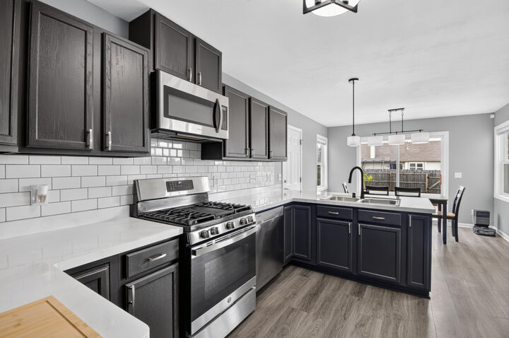 Property Photo: 4620 Kenrich Dr WI 53402