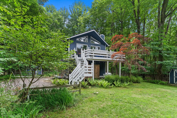 Property Photo: 7126 Ridgeway Street MI 49408