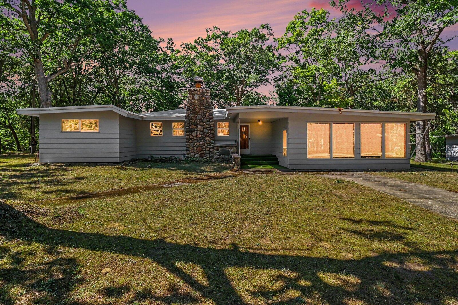 Property Photo: 16815 S Star Lake Drive MI 49304
