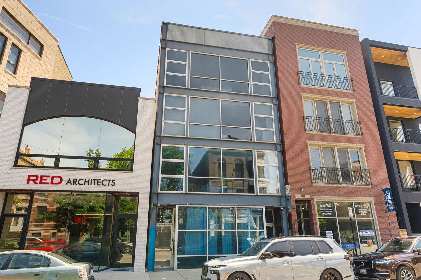 Property Photo: 2119 N Damen Avenue 2 IL 60647