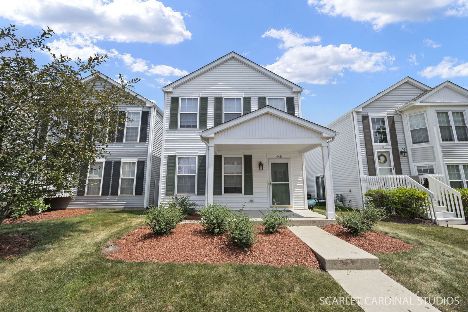 Property Photo:  148 Presidential Boulevard  IL 60543 