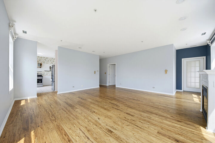 Property Photo: 1228 Depot Street 2-D IL 60025