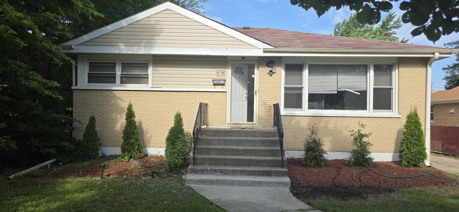 Property Photo: 9140 S Central Avenue IL 60453