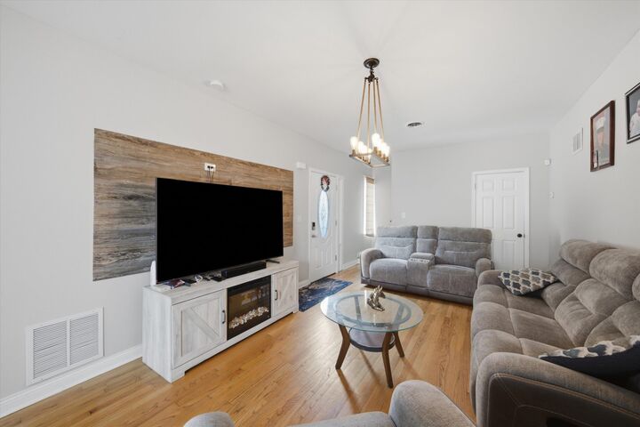 Property Photo: 6414 37th Street IL 60402