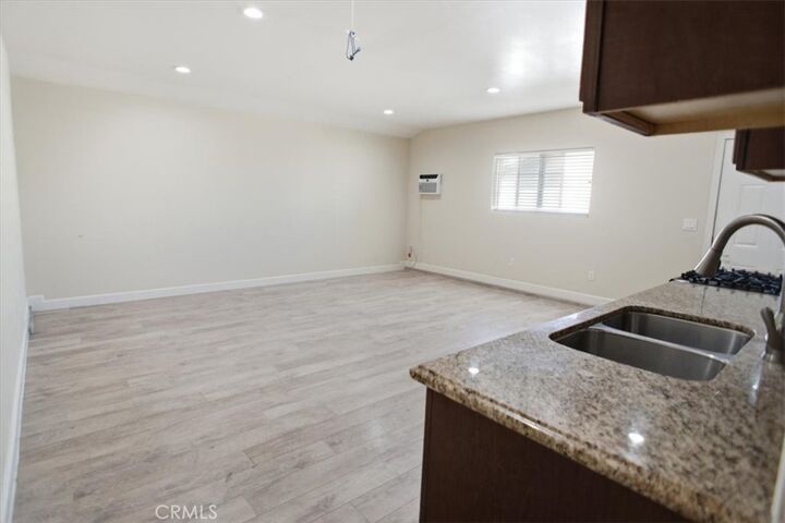 Property Photo: 55 Gainsborough CA 91360