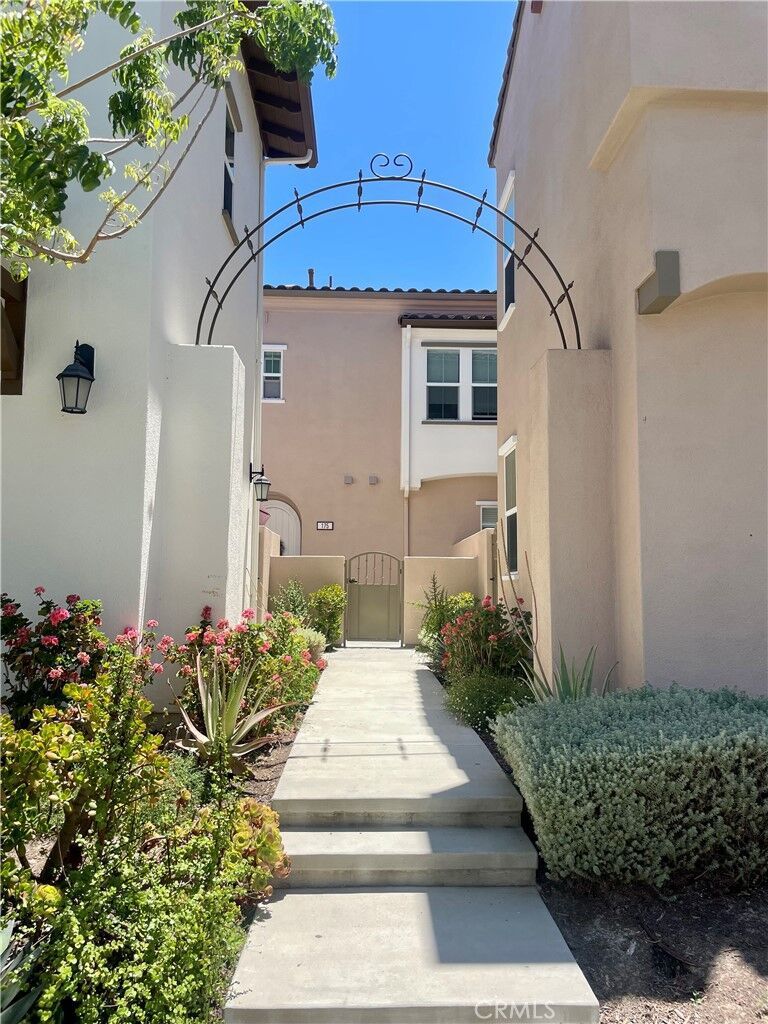 Property Photo:  175 Fixie  CA 92618 