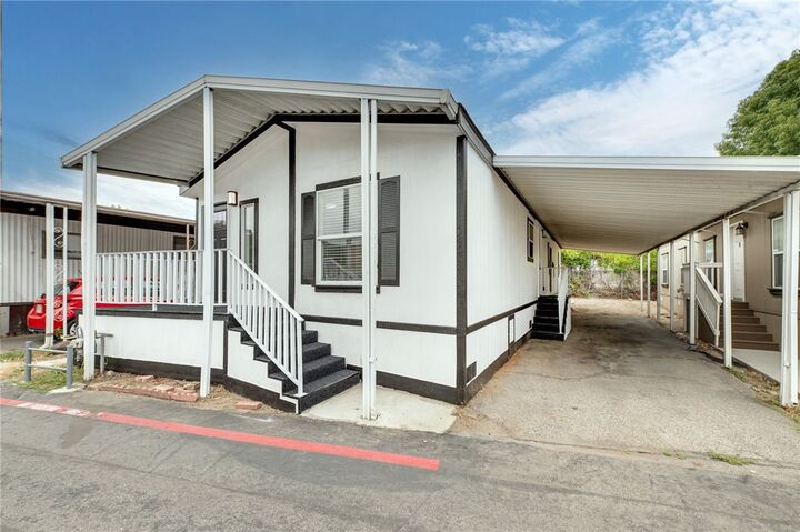 Property Photo:  1512 E 5th Street 49  CA 91764 