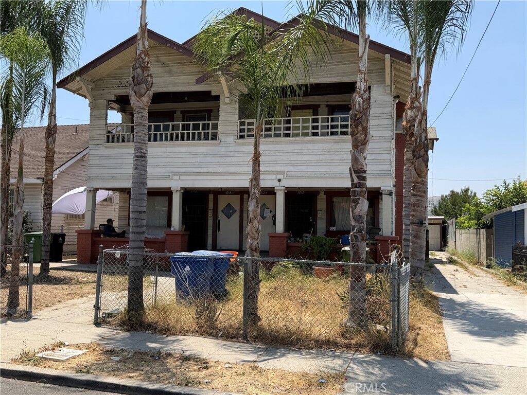 Property Photo:  3212 Baldwin  CA 90031 