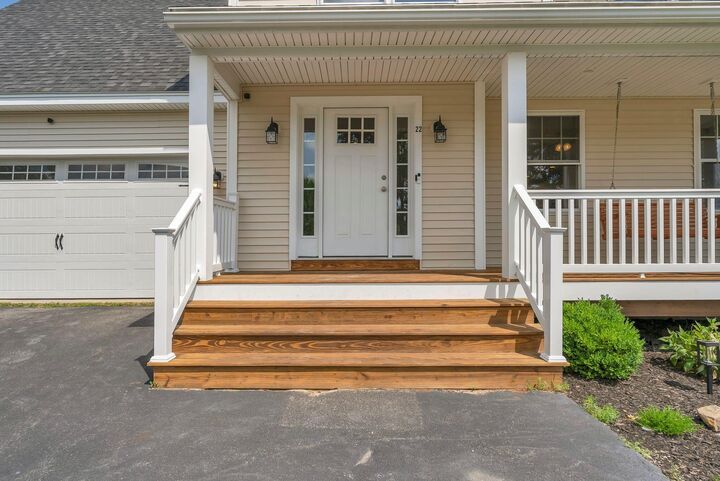 Property Photo: 22 Cumberland Lane ME 04038
