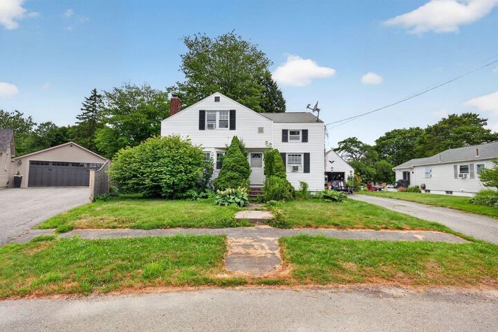 Property Photo:  88 Mayer Road  ME 04102 