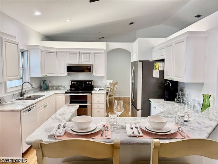 Property Photo: 1134 Silverstrand Drive FL 34110