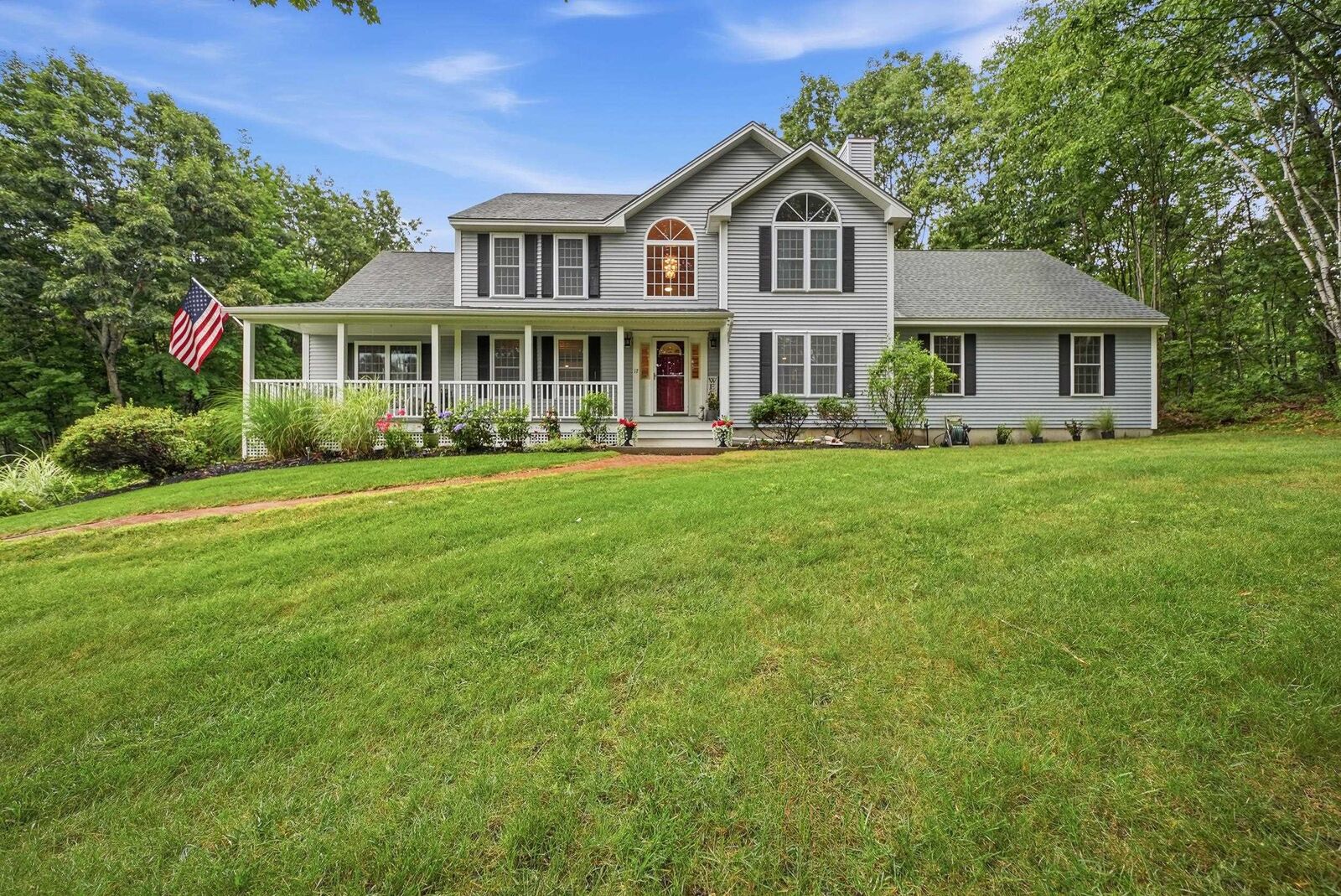 Property Photo:  17 Laurel Road  NH 03106 