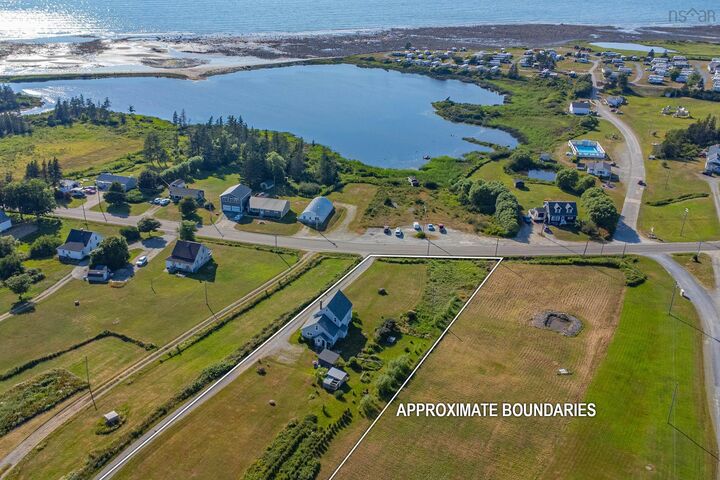 Property Photo: 2118 Highway 1 NS B0W 1M0